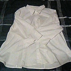 Womens 3/4 sleeve button up